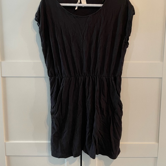 H&M Black Short Dress, Size Large - Picture 1 of 3